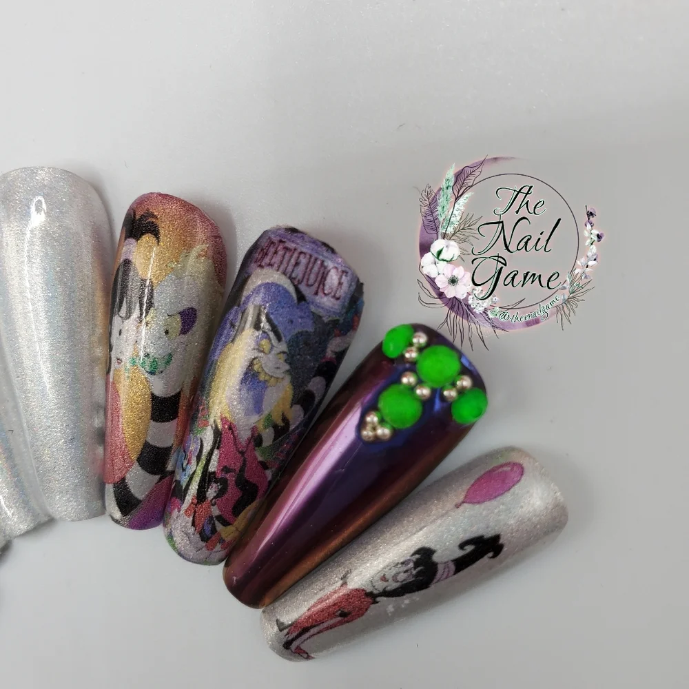 Press On Nails - Picture 13 of 13